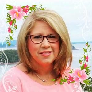 Meet your Posher, Denise